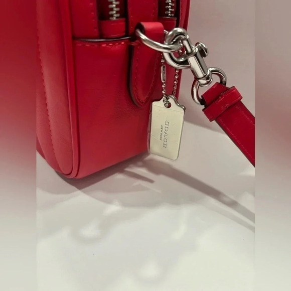 Coach Candy / Apple Red Puffy Quilted Jes Crossbody Purse Comparable Val… - Picture 5 of 9